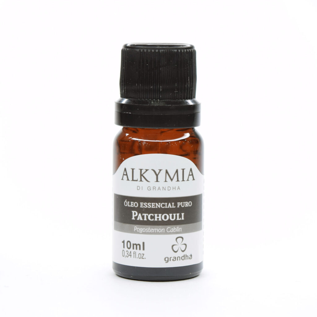 Micose de Unha: Como Tratar Onicomicose Com Óleos Essenciais 10 oleo essencial de patchouli 10 ml 131 1 52cbde30e3d5efed141bdf84d3c41200