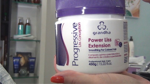 Power Liss Extension é um dos produtos principais para a realização do procedimento de Alisamento Conjugado, da Grandha.