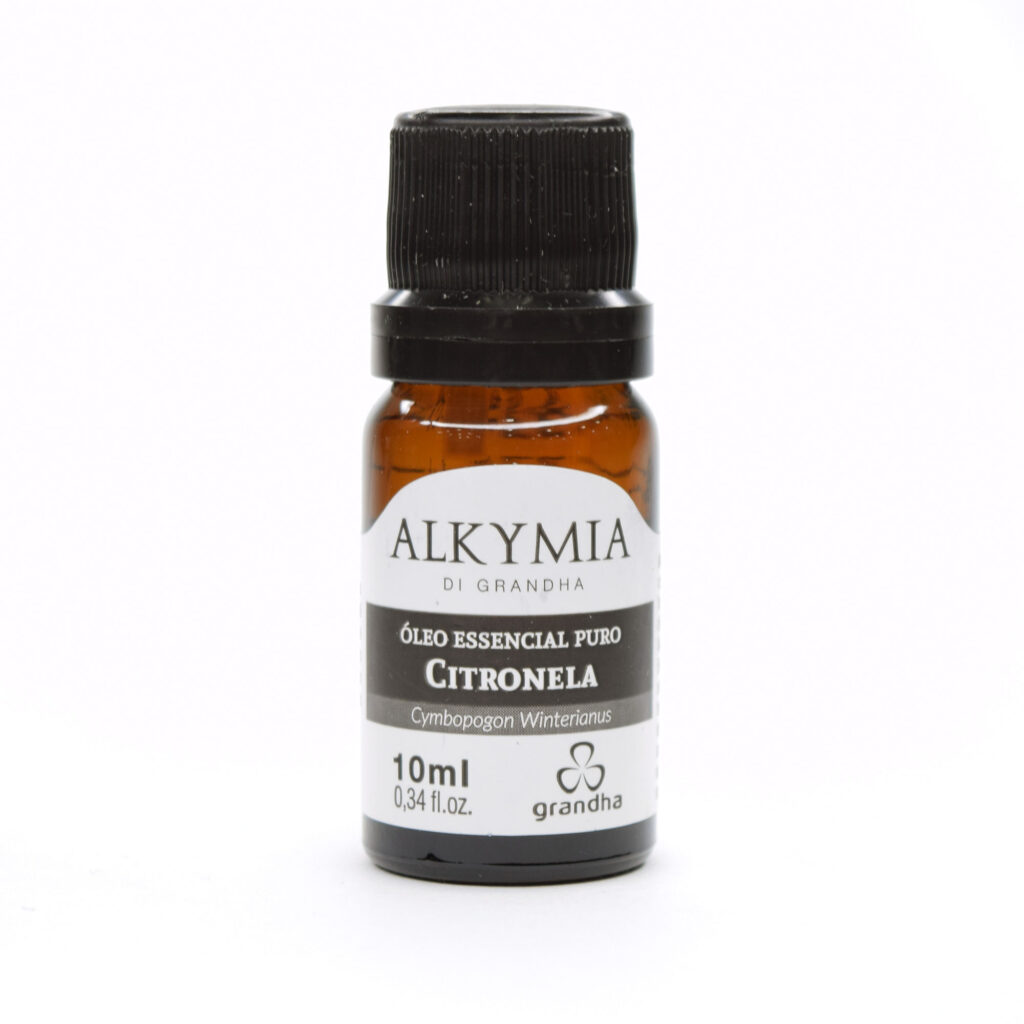 Melasma: Como Tratar Manchas Na Pele Com Óleos Essenciais e Argilas 15 oleo essencial de citronela 10 ml 99 1 deaa48937d367d517cff87e1b5ffd83c